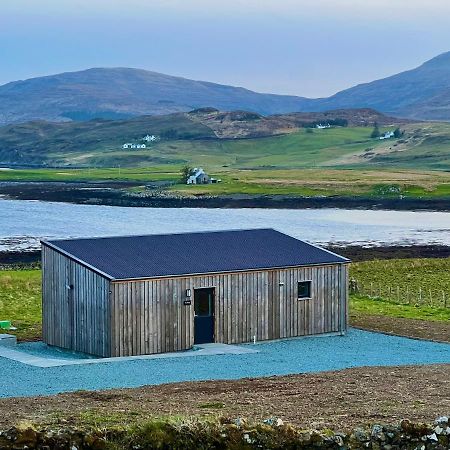 The Bothy, Vatten, Dunvegan Lonmore エクステリア 写真