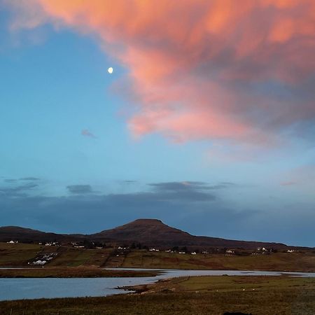 The Bothy, Vatten, Dunvegan Lonmore エクステリア 写真