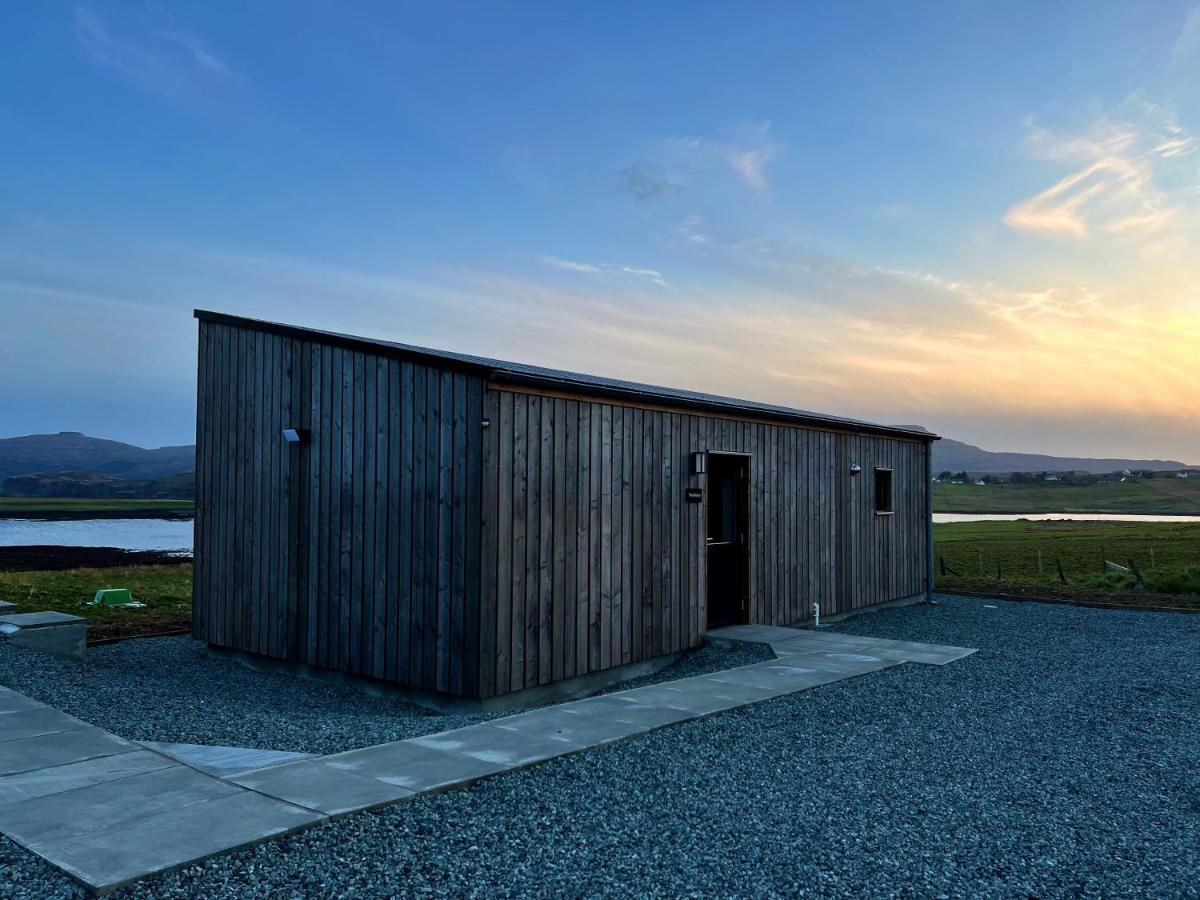 The Bothy, Vatten, Dunvegan Lonmore エクステリア 写真